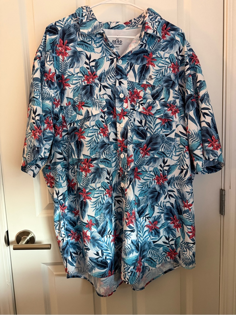 Izod Saltwater Button-Up Hawaiian Shirt with Blue/Red Floral Print. Used. 2XLT.